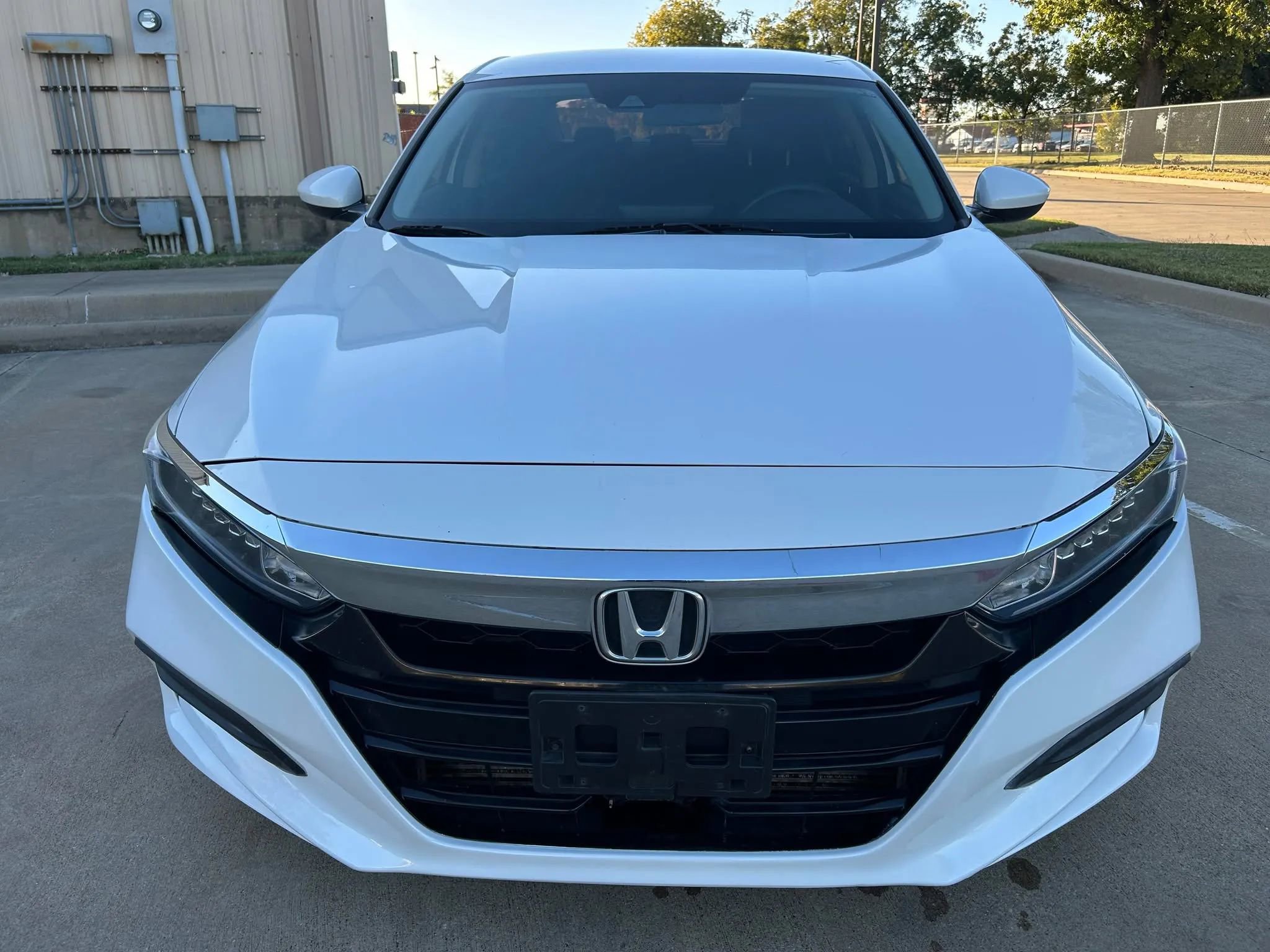 Used 2018 Honda Accord LX image 3