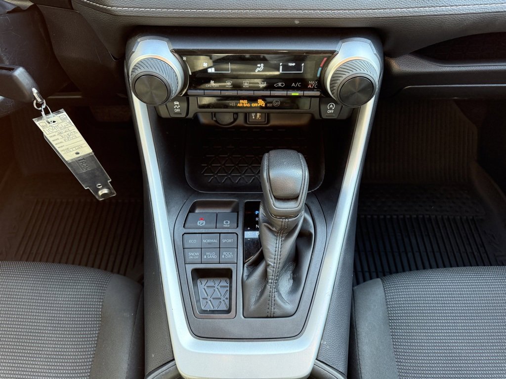 Certified 2024 Toyota RAV4 LE image 20