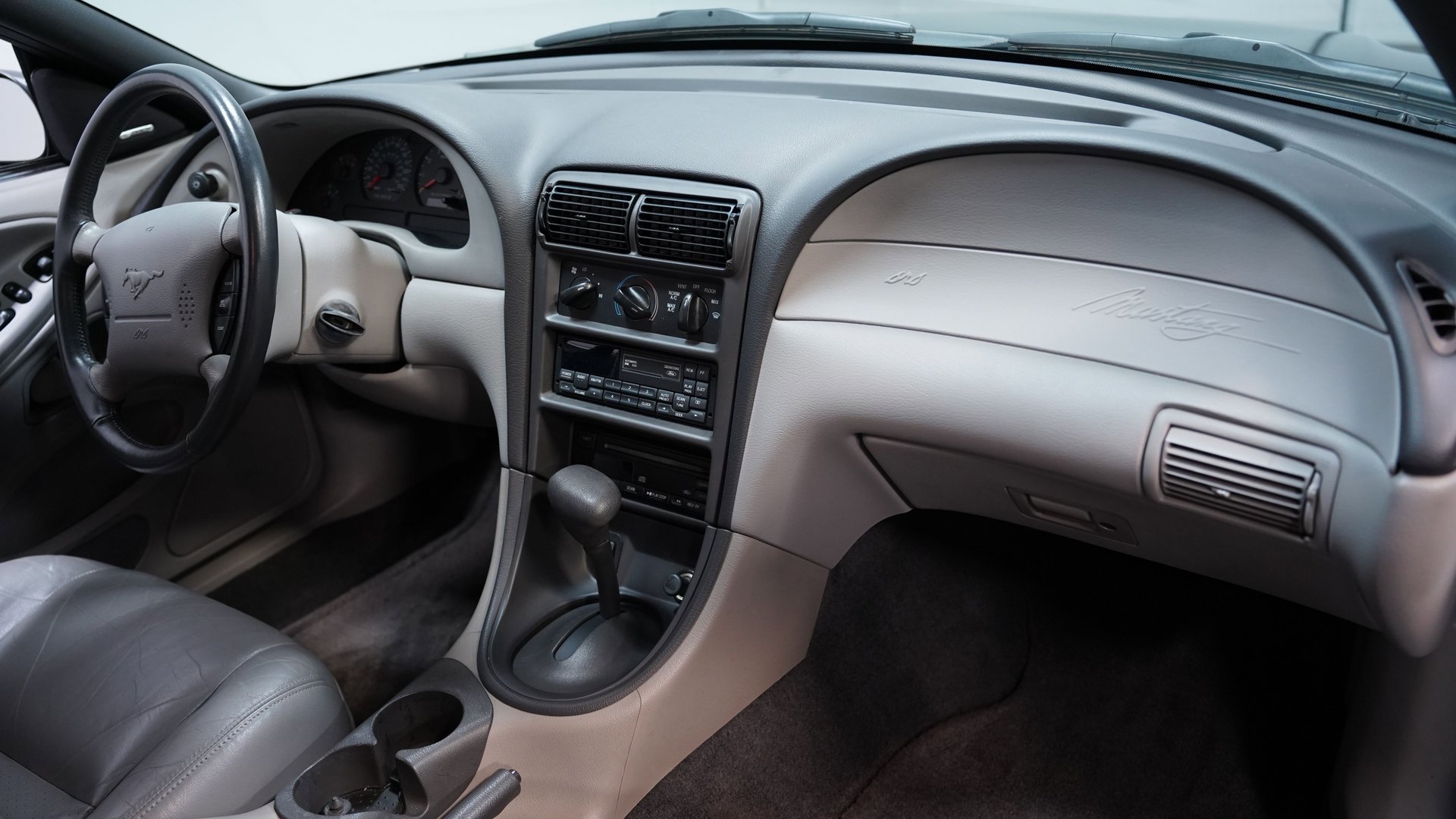 Used 1999 Ford Mustang GT image 39