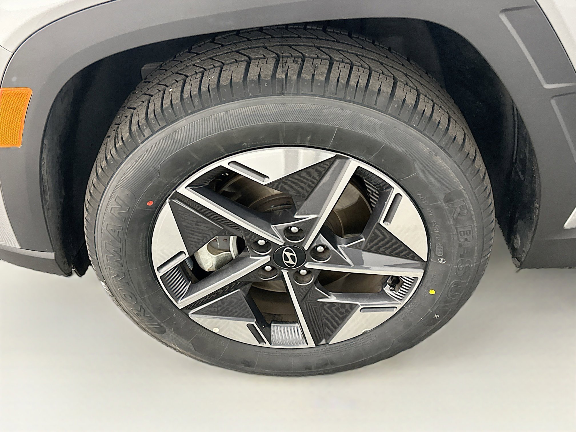 Used 2025 Hyundai Tucson SEL AWD/4WD image 11