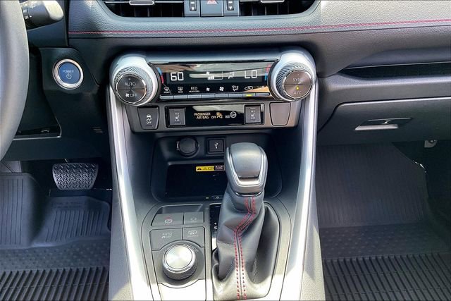 Used 2022 Toyota RAV4 XSE w/ Weather Package AWD/4WD image 15