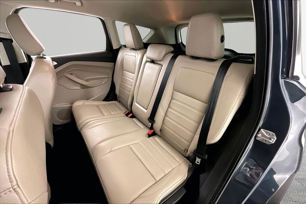 Used 2019 Ford Escape SEL image 20