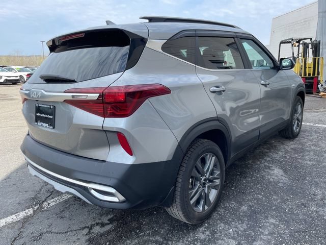 Certified 2023 Kia Seltos S w/ Navigation Package AWD/4WD image 5