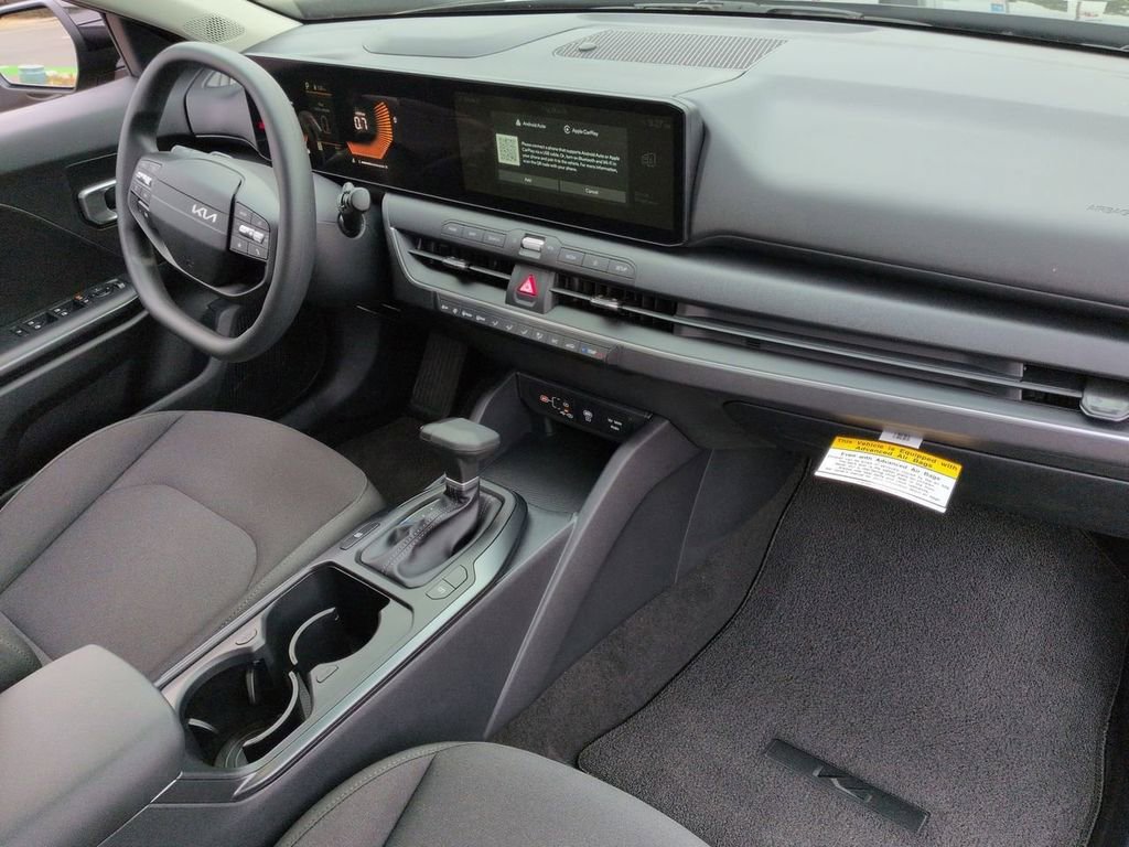 New 2026 Kia K4 FWD image 30
