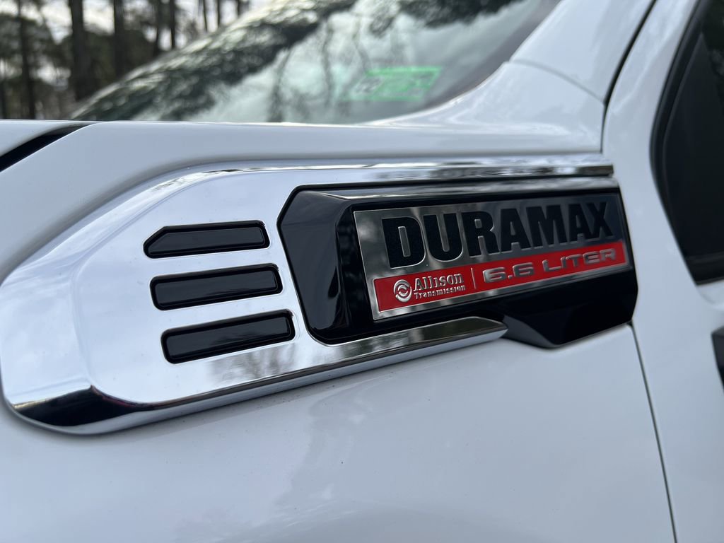 Used 2025 GMC Sierra 2500 Pro image 10