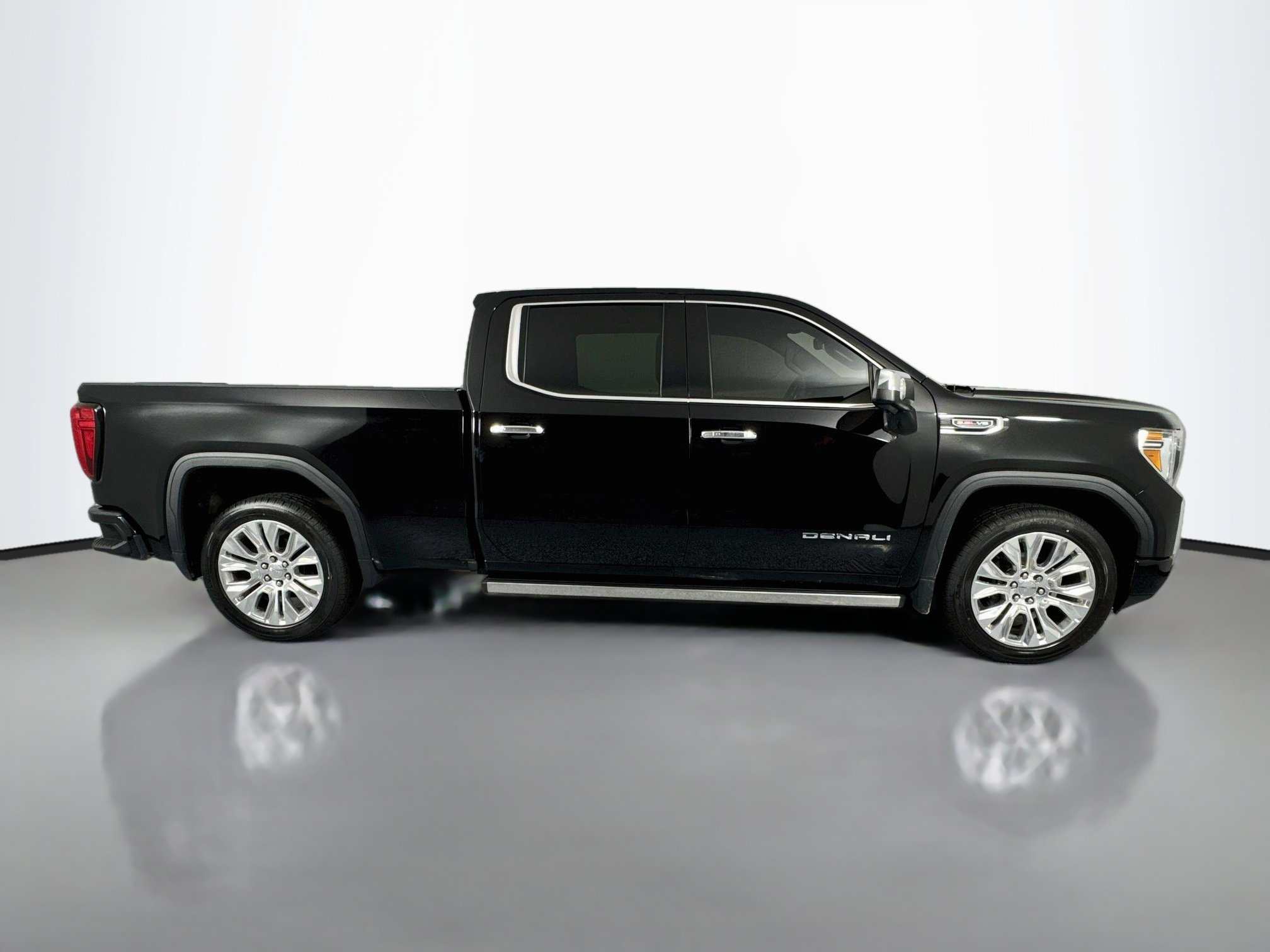 Used 2020 GMC Sierra 1500 Denali w/ Denali Ultimate Package AWD/4WD image 4