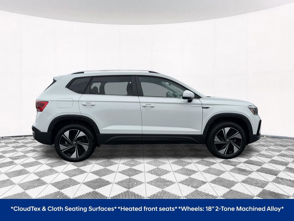 Certified 2023 Volkswagen Taos SE image 10