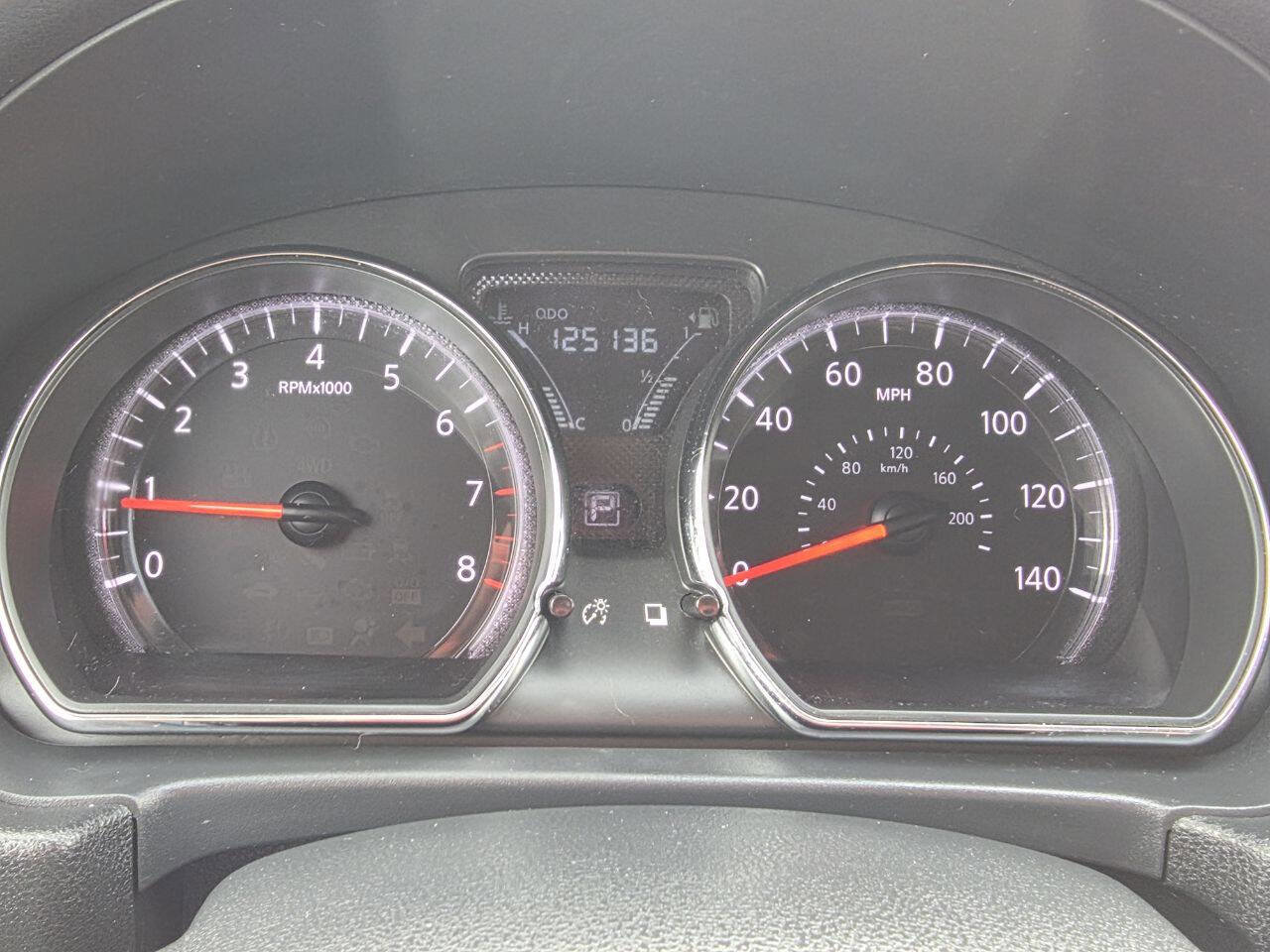 Used 2016 Nissan Versa SV image 17