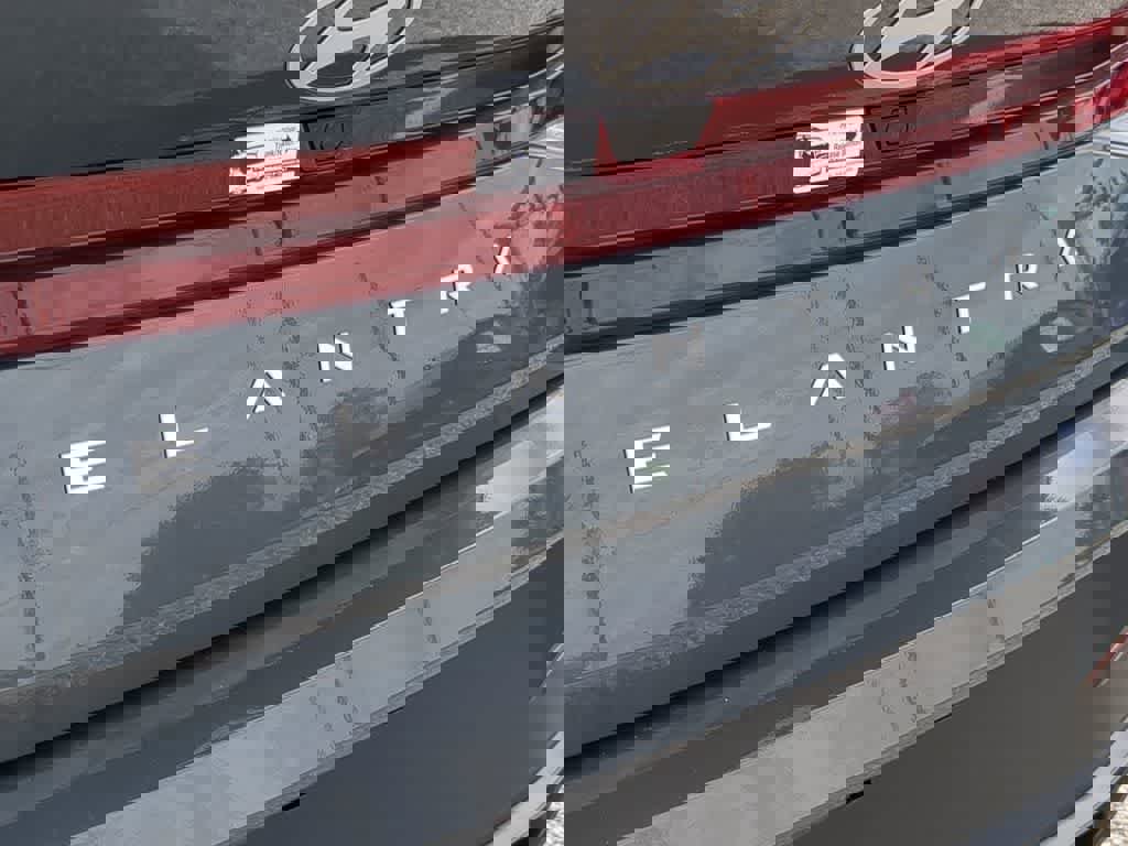 New 2026 Hyundai Elantra Sport FWD image 13