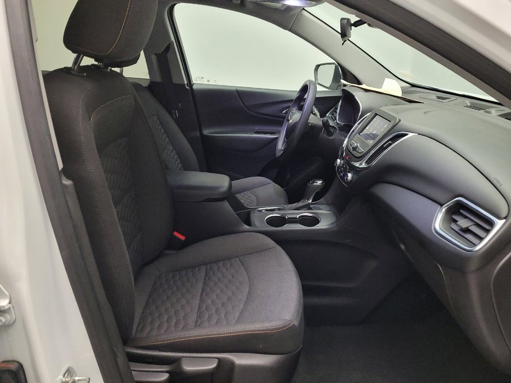 Used 2021 Chevrolet Equinox LT image 21