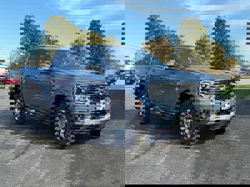 New 2025 Ford Ranger Lariat w/ Chrome Accent Package image 1
