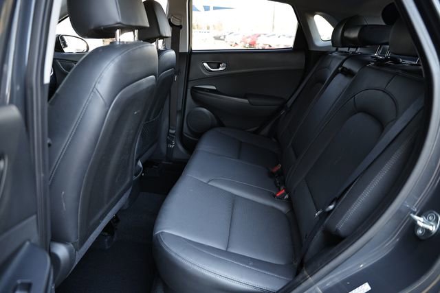 Used 2023 Hyundai Kona Limited image 25