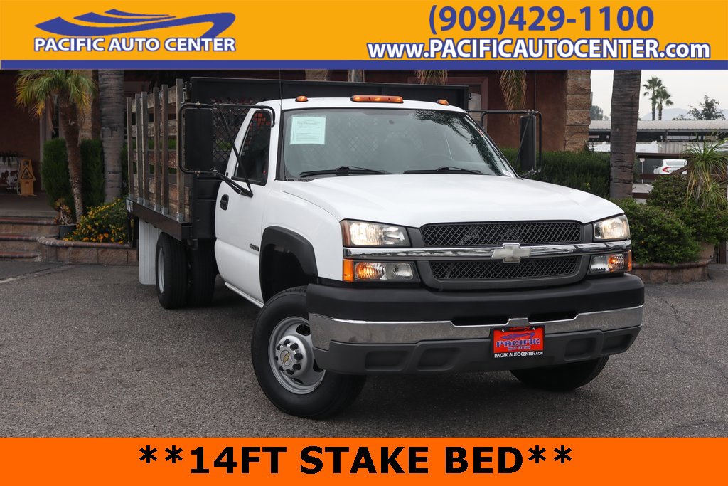 Used 2004 Chevrolet Silverado 3500 W/T image 1