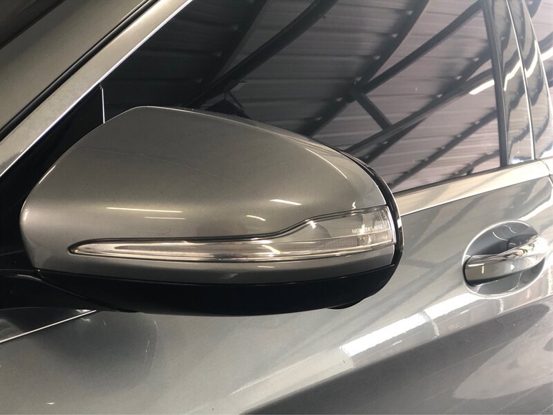 Used 2015 Mercedes-Benz S 550 4MATIC Sedan image 23