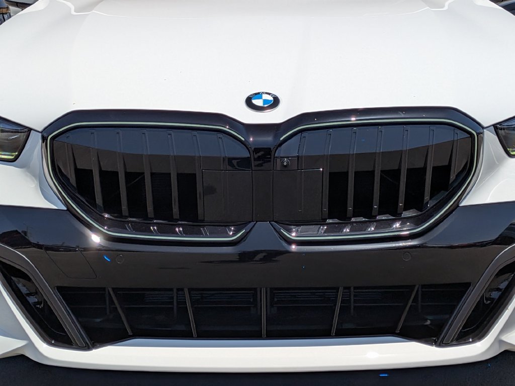 New 2027 BMW 530i w/ M Sport Package RWD image 36