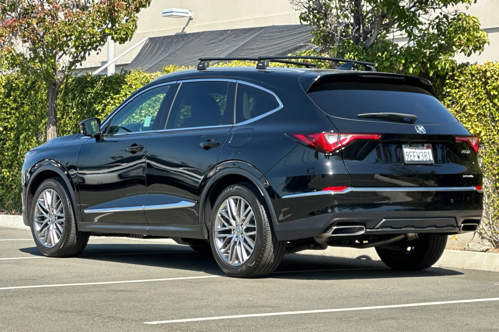 Used 2023 Acura MDX w/ Advance Package AWD/4WD image 6