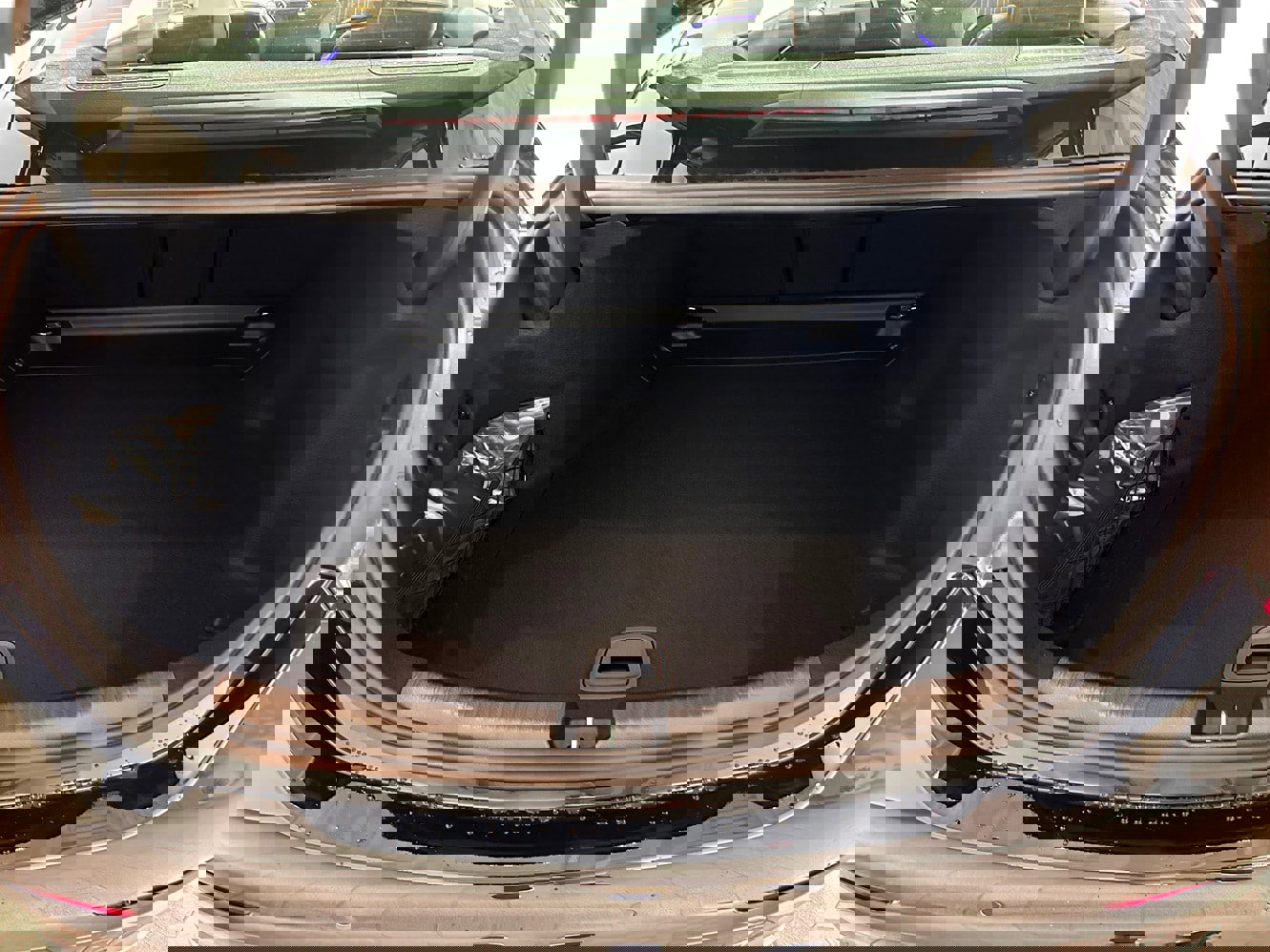 New 2025 Mercedes-Benz C 300 4MATIC Sedan image 9