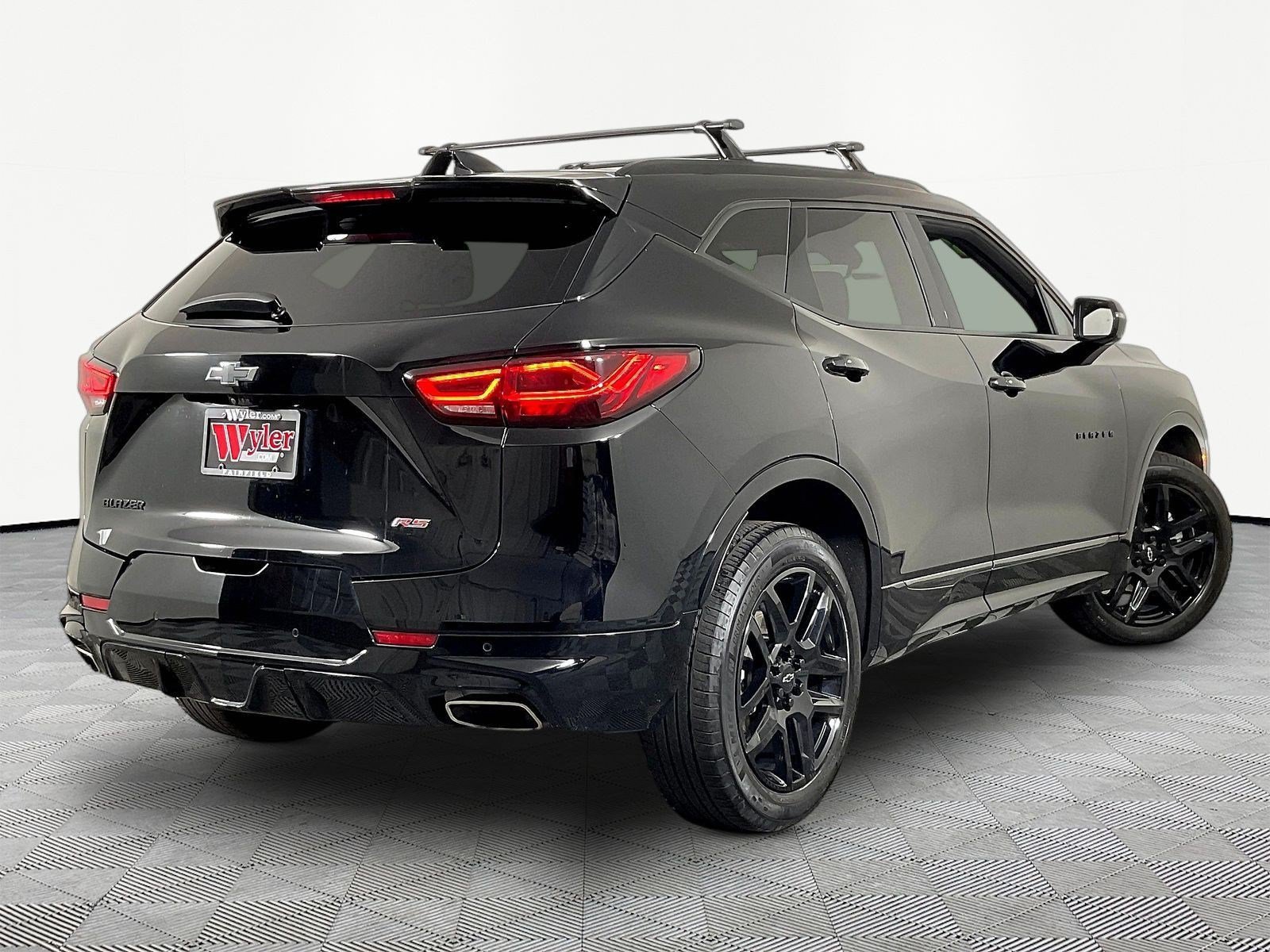 Used 2023 Chevrolet Blazer RS w/ Driver Confidence II Package FWD image 6