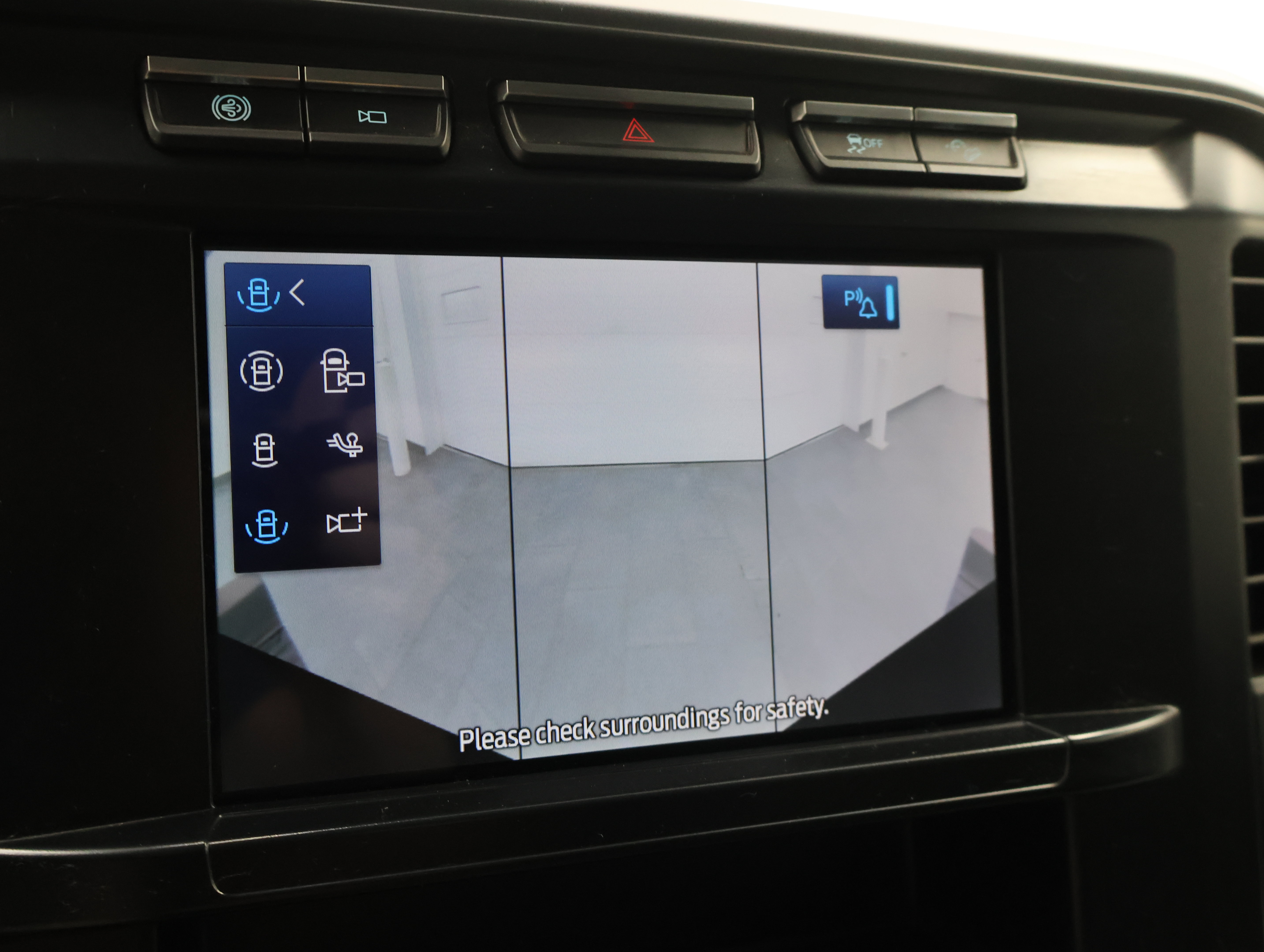 Used 2023 Ford F350 XL w/ STX Appearance Package AWD/4WD image 18