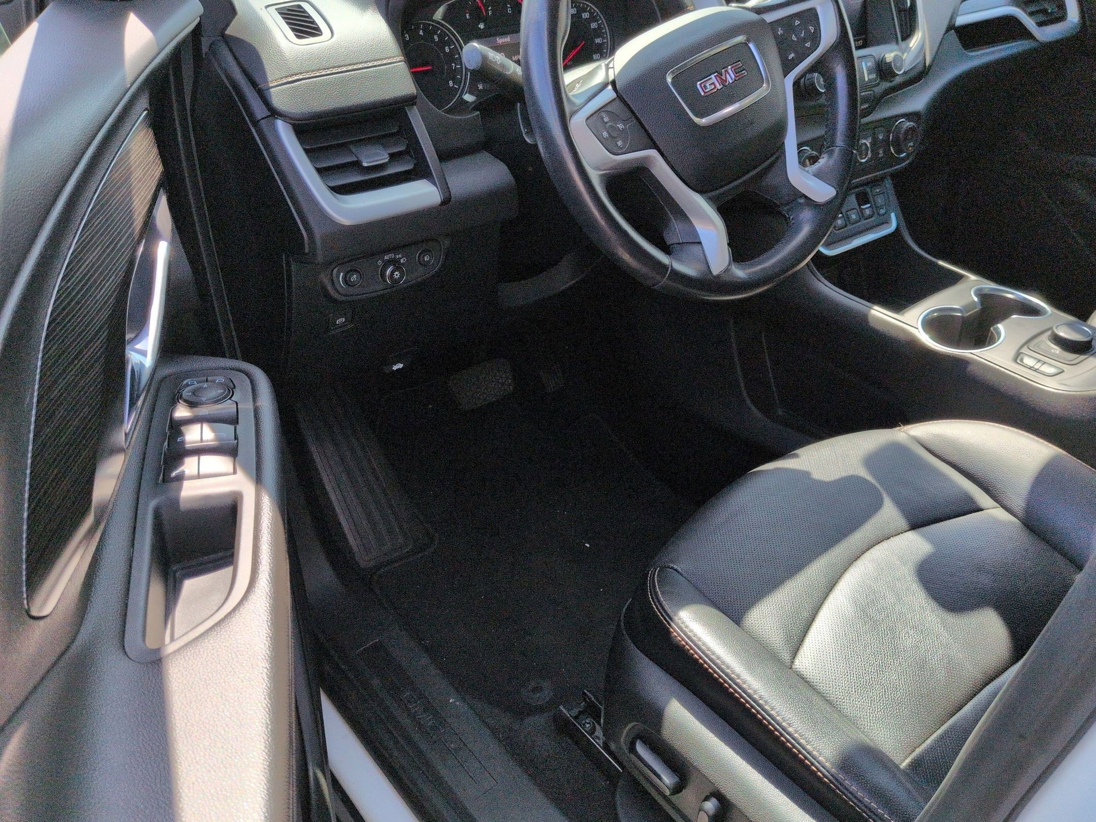 Used 2019 GMC Terrain SLT image 11