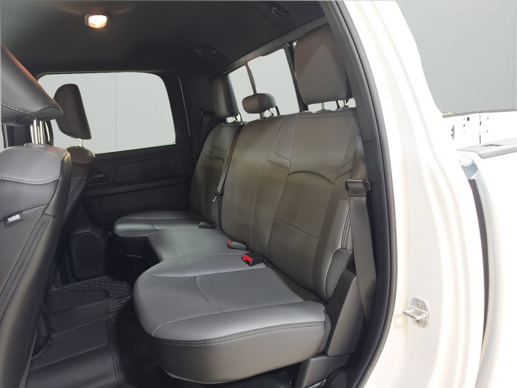 New 2026 RAM 3500 Tradesman AWD/4WD image 15