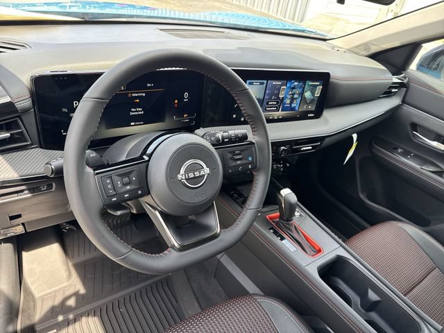 New 2026 Nissan Kicks SR FWD image 15