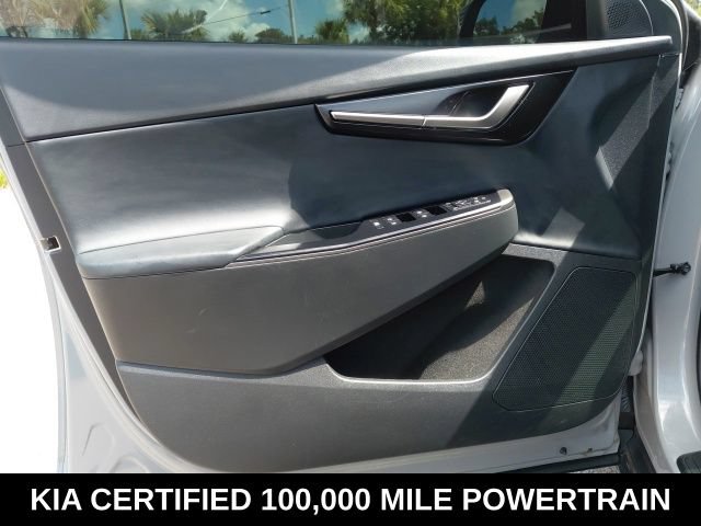 Certified 2025 Kia EV6 Light RWD image 22
