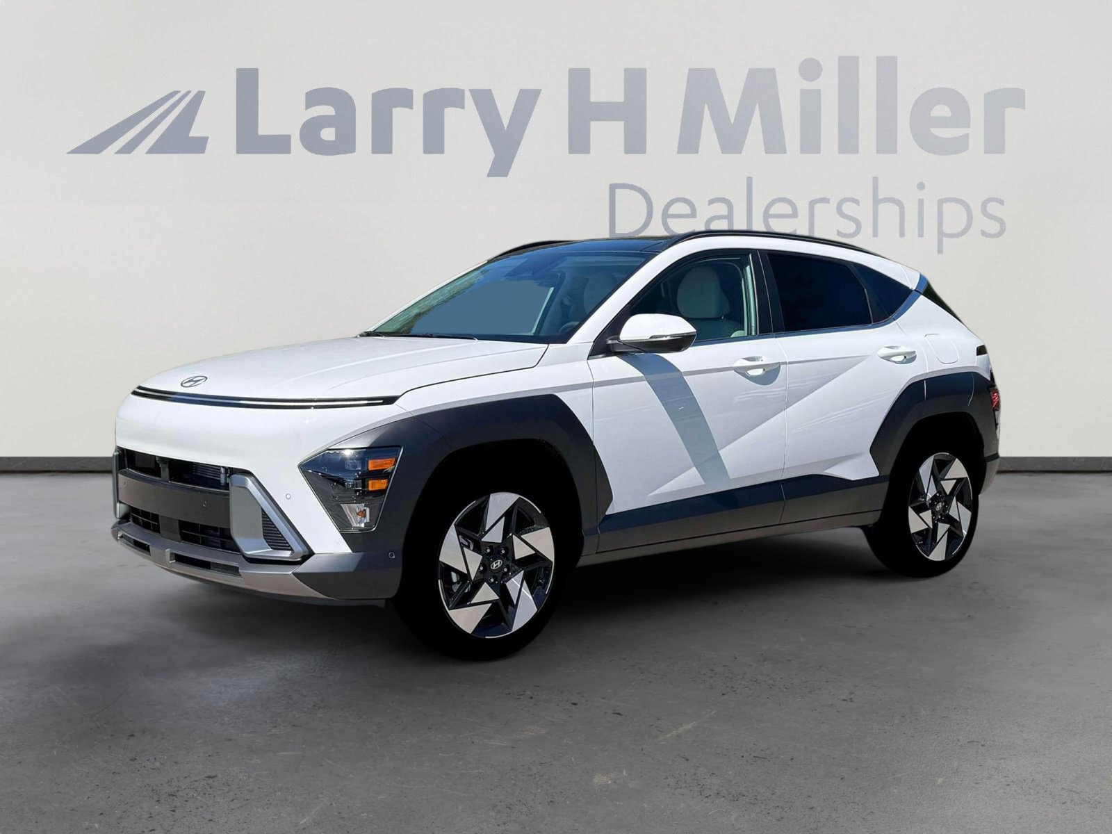 New 2026 Hyundai Kona Limited FWD image 2