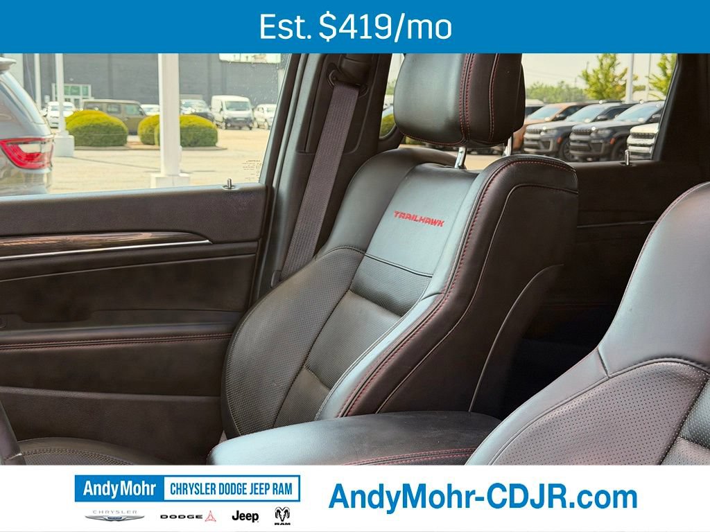 Used 2020 Jeep Grand Cherokee Trailhawk w/ Trailhawk Luxury Group AWD/4WD image 14