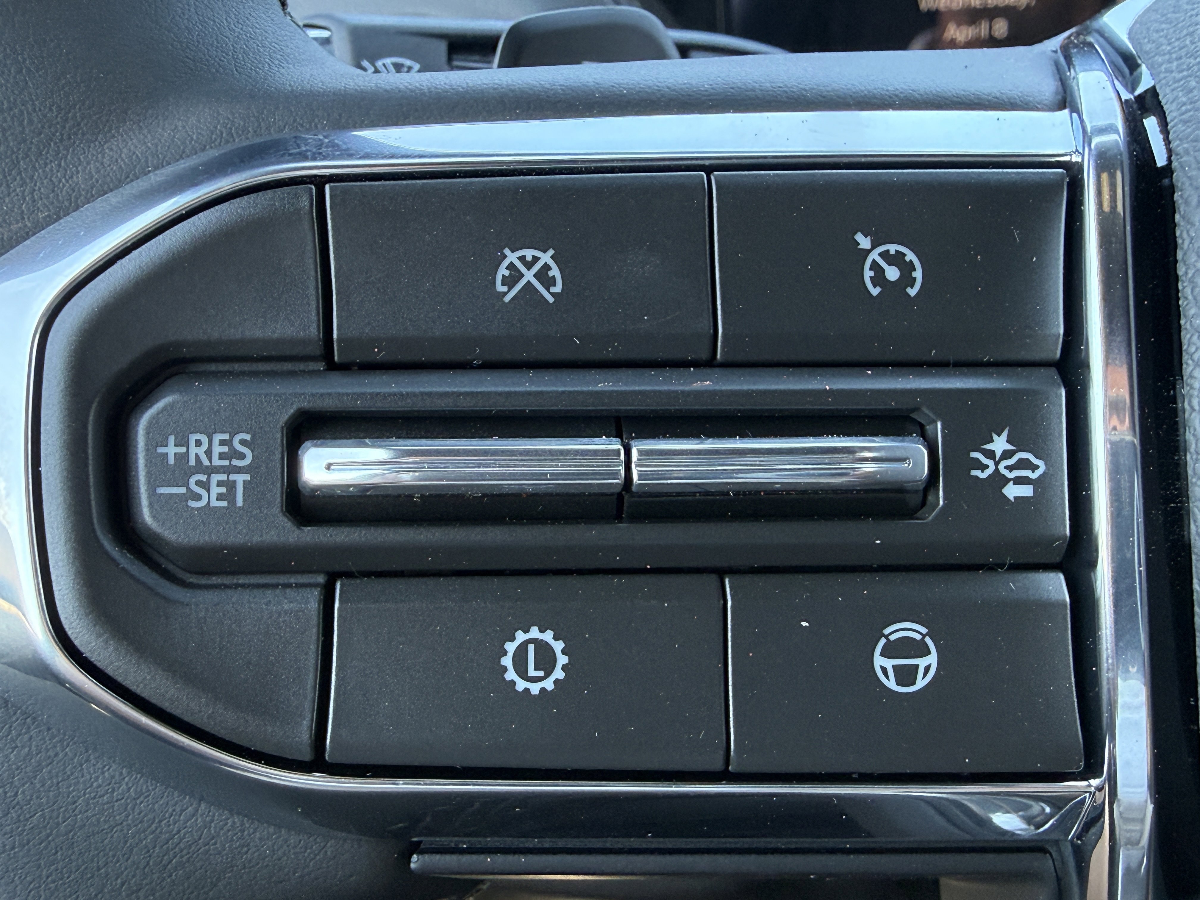 New 2026 GMC Yukon Denali image 31