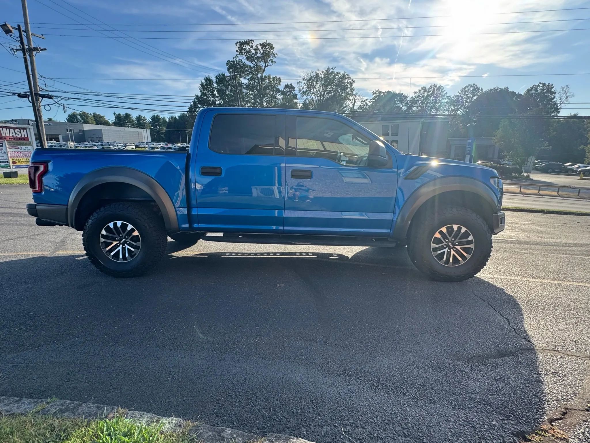 Used 2020 Ford F150 Raptor image 4