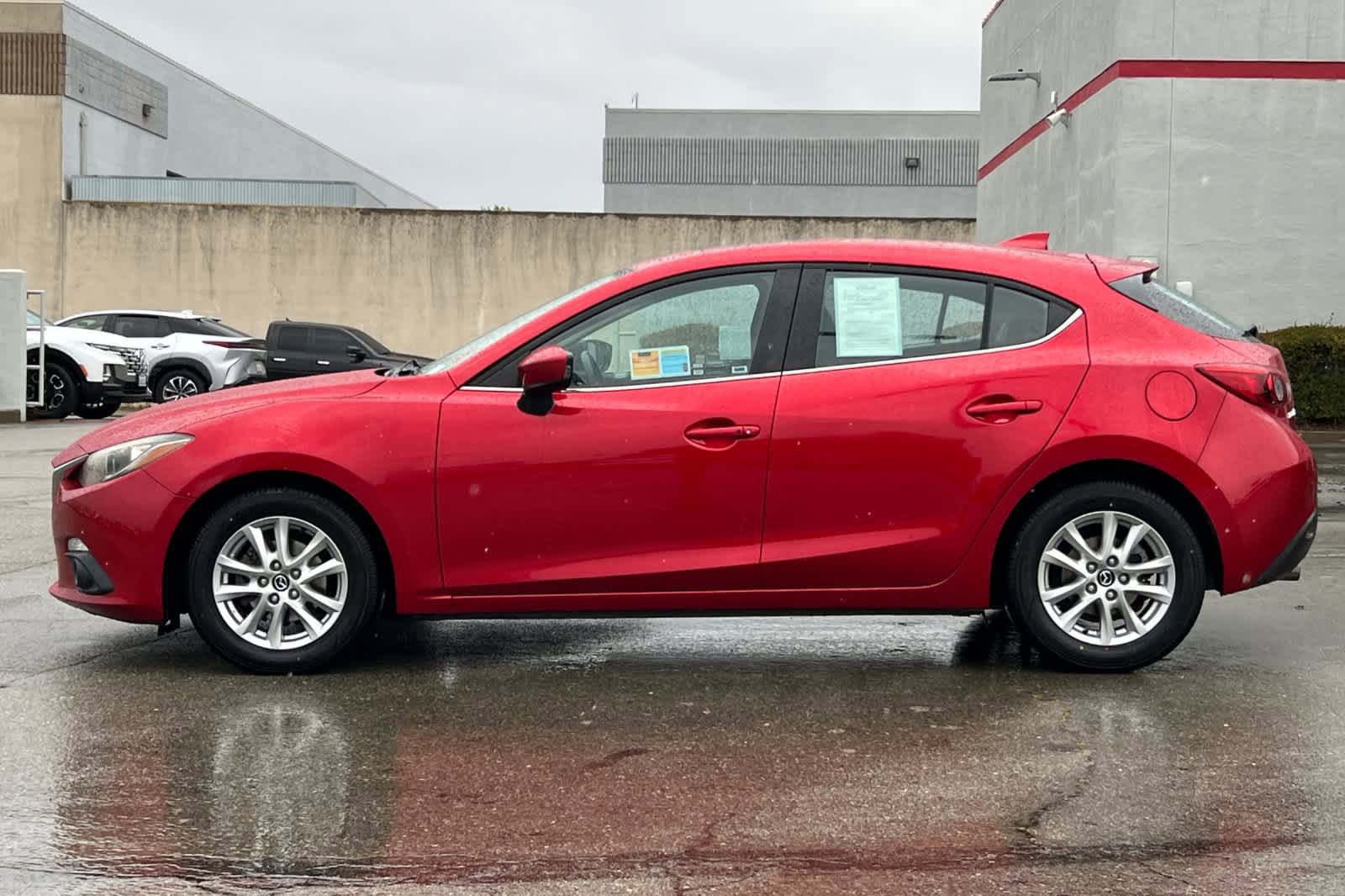 Used 2016 MAZDA MAZDA3 i Grand Touring FWD image 9