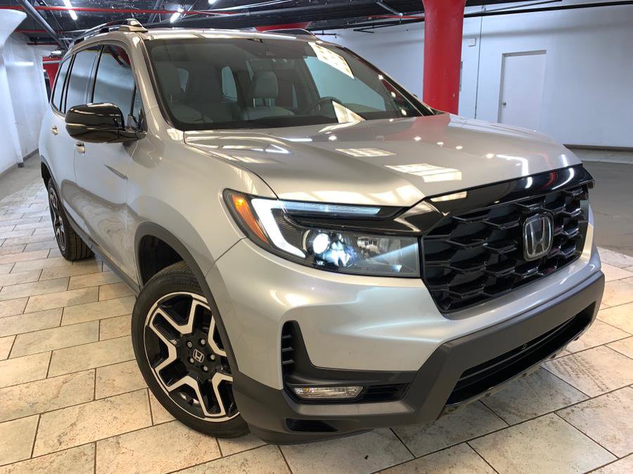 Used 2022 Honda Passport Elite image 2