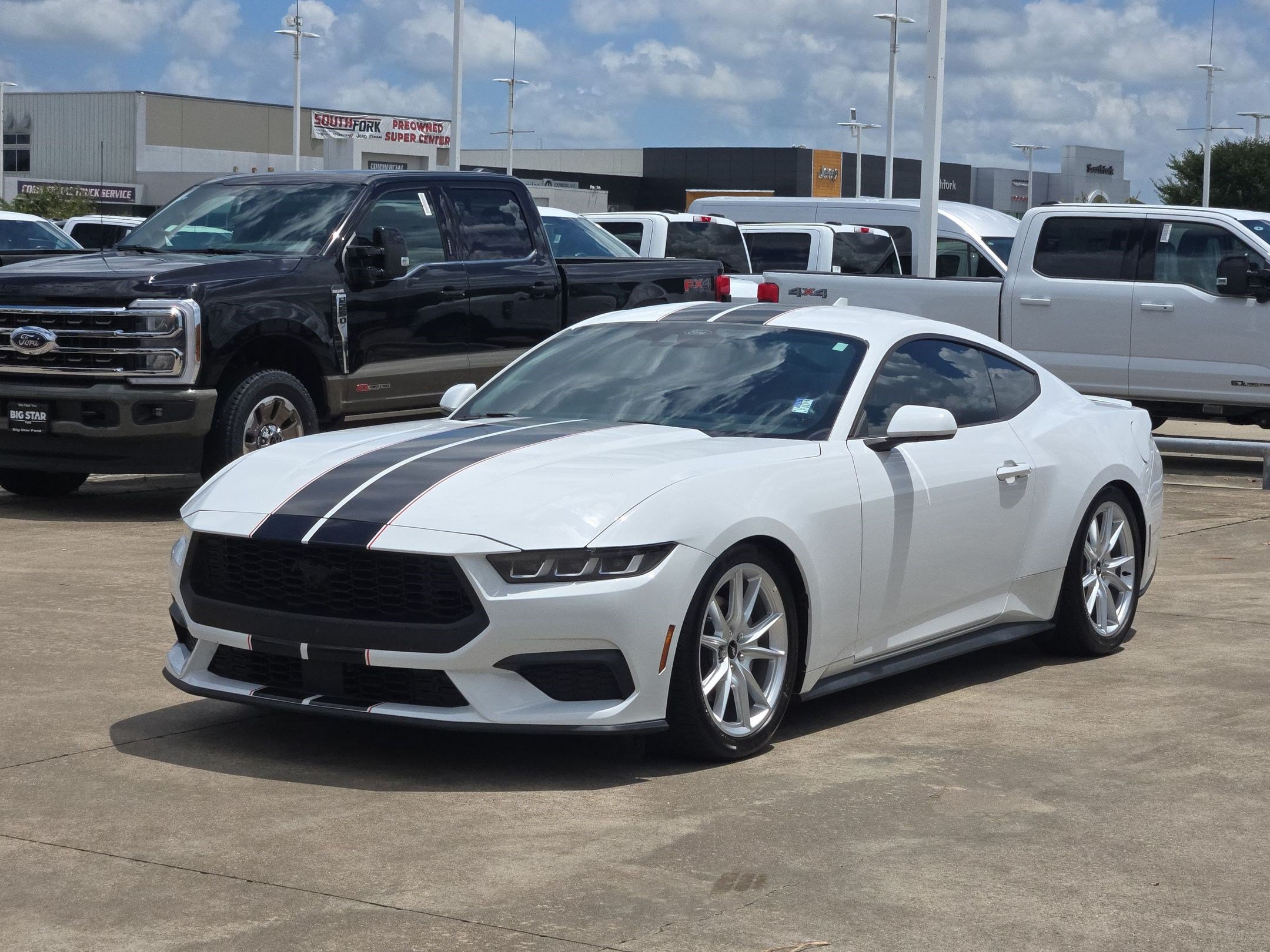Used 2024 Ford Mustang Premium RWD image 10