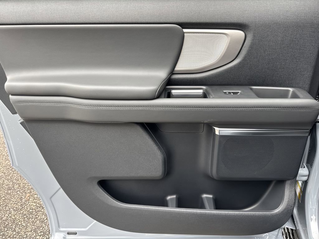 New 2026 Ford Expedition Max Active RWD image 24