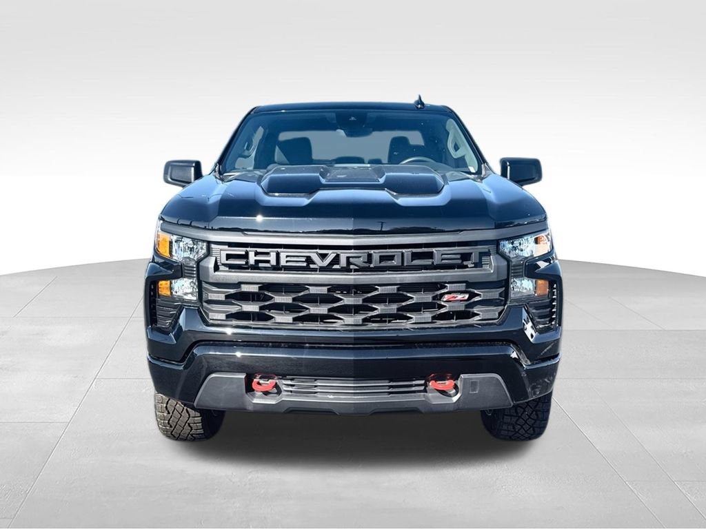New 2026 Chevrolet Silverado 1500 Custom Trail Boss AWD/4WD image 3