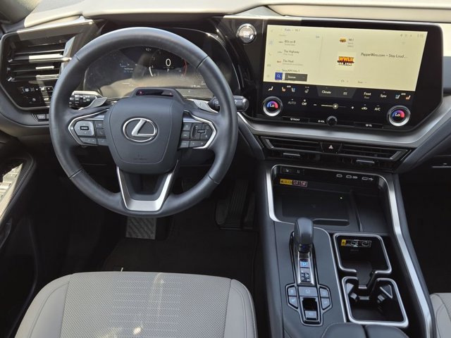 Certified 2025 Lexus TX 350 AWD w/ Technology Package image 27