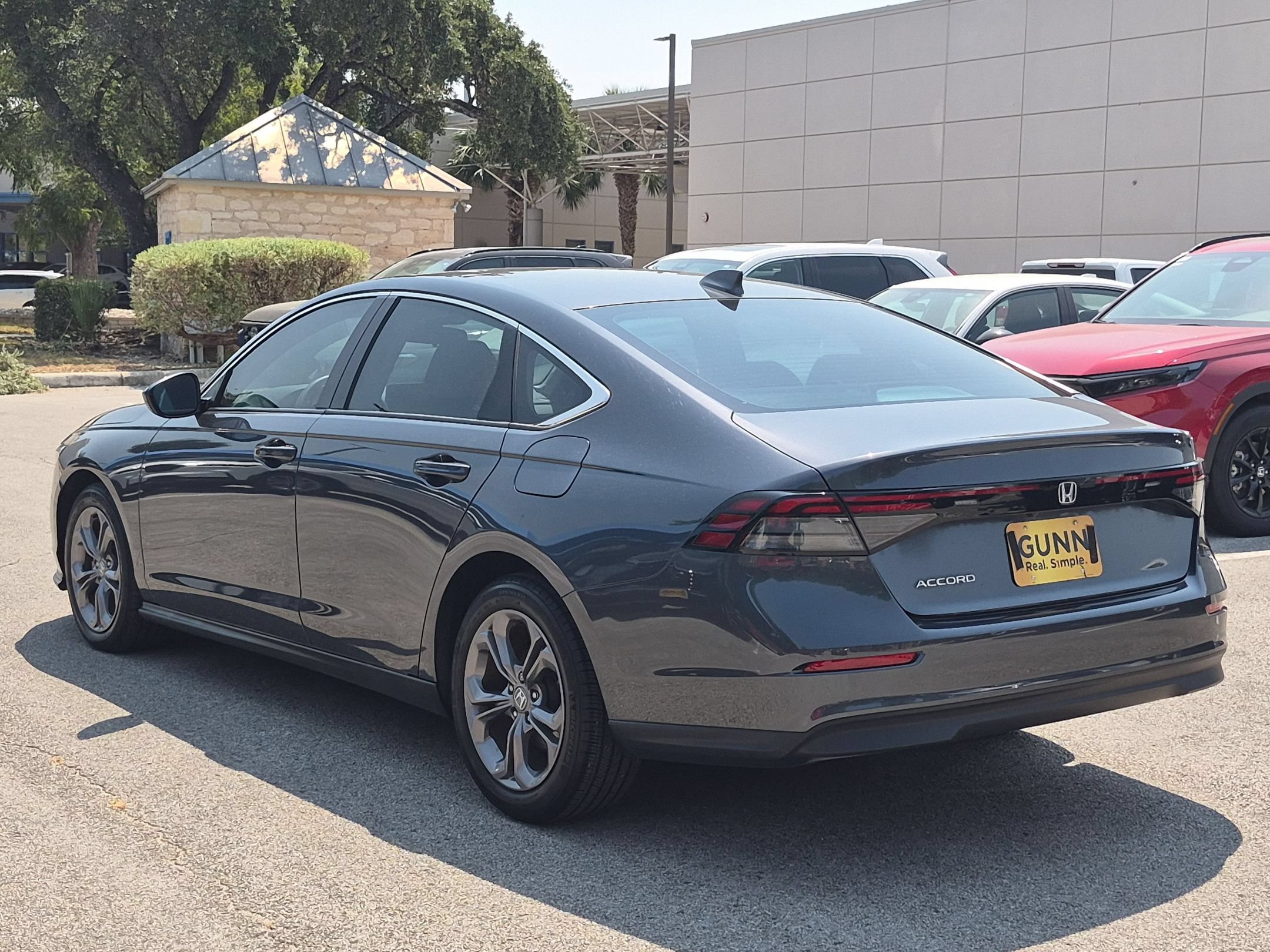 Used 2023 Honda Accord EX image 5