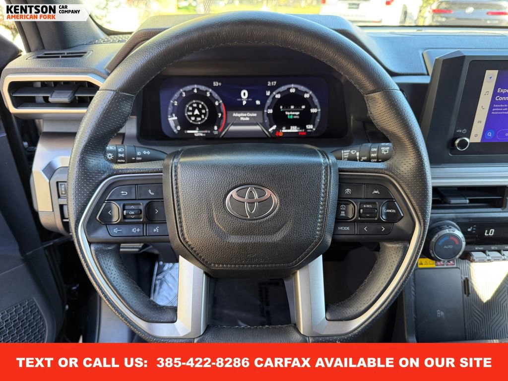 Used 2025 Toyota 4Runner TRD Off-Road image 18