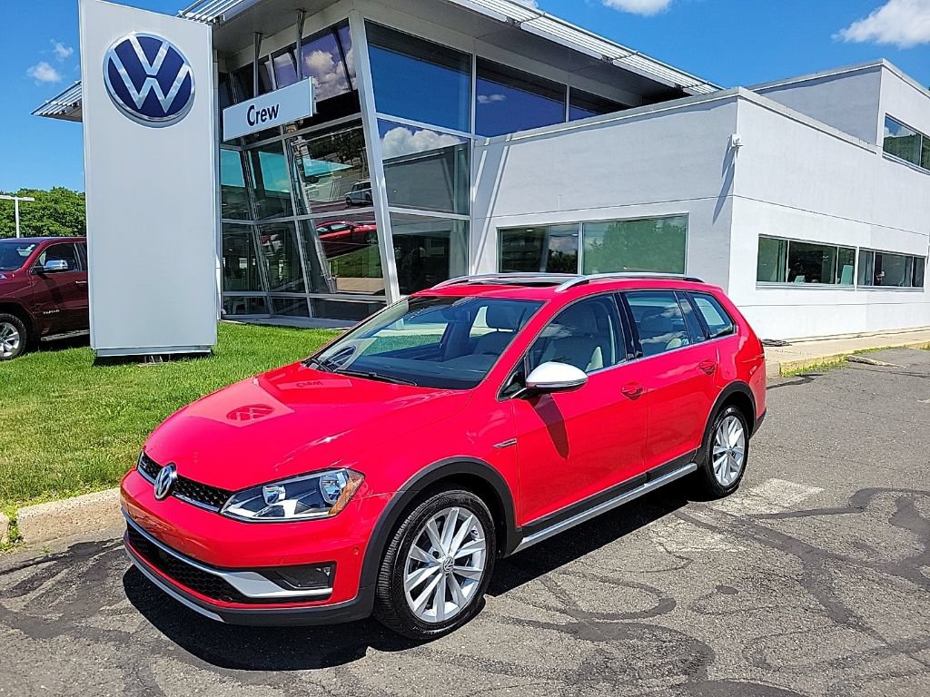 Used 2017 Volkswagen Golf Alltrack SE