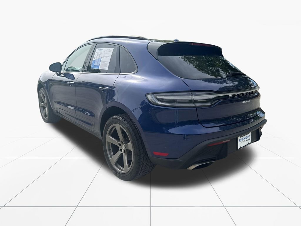 Used 2023 Porsche Macan Turbo image 6