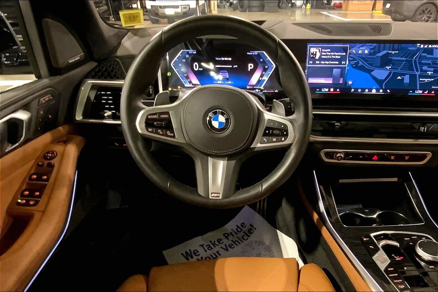 Used 2026 BMW X7 xDrive40i w/ M Sport Package AWD/4WD image 5