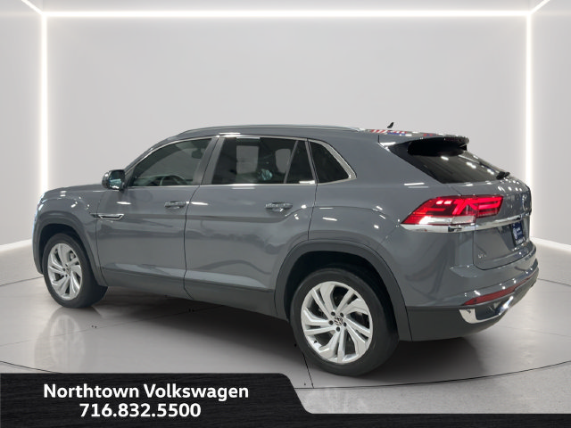 Certified 2021 Volkswagen Atlas Cross Sport SEL AWD/4WD image 3