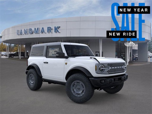 New 2025 Ford Bronco Badlands image 7