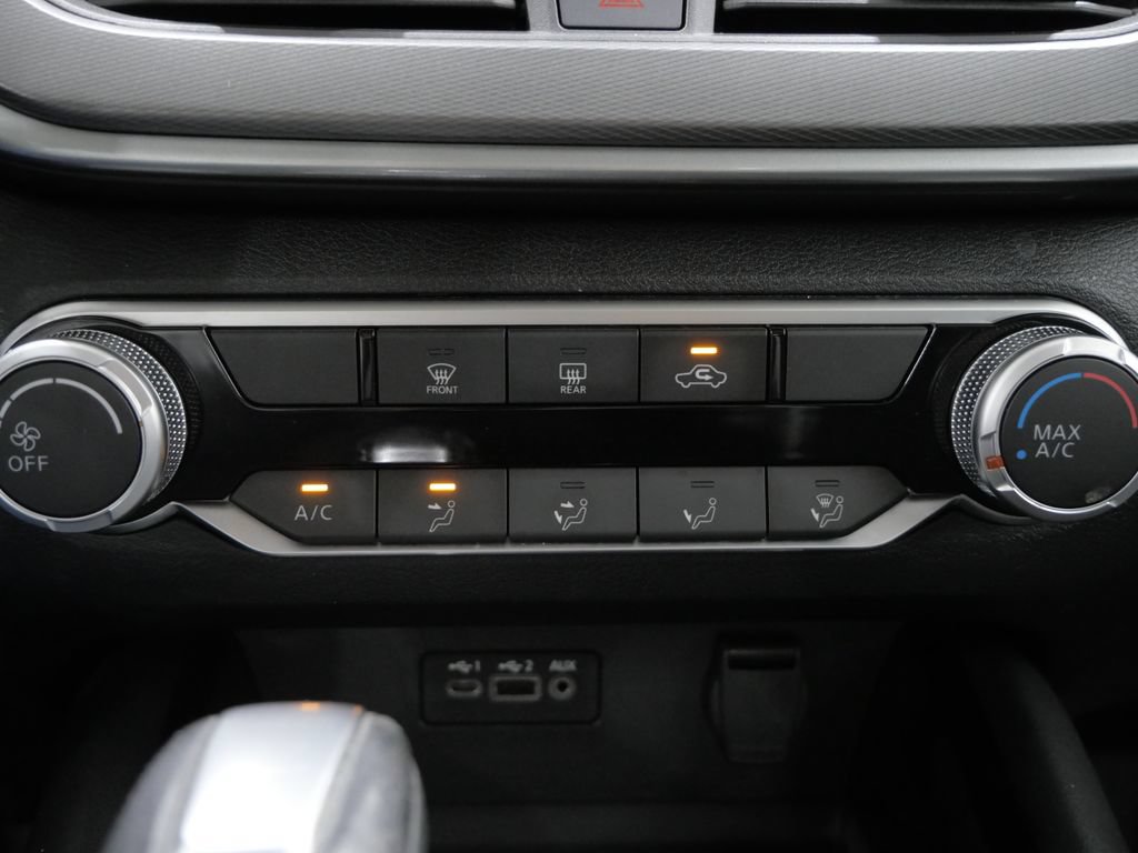 Used 2025 Nissan Altima 2.5 SR FWD image 18