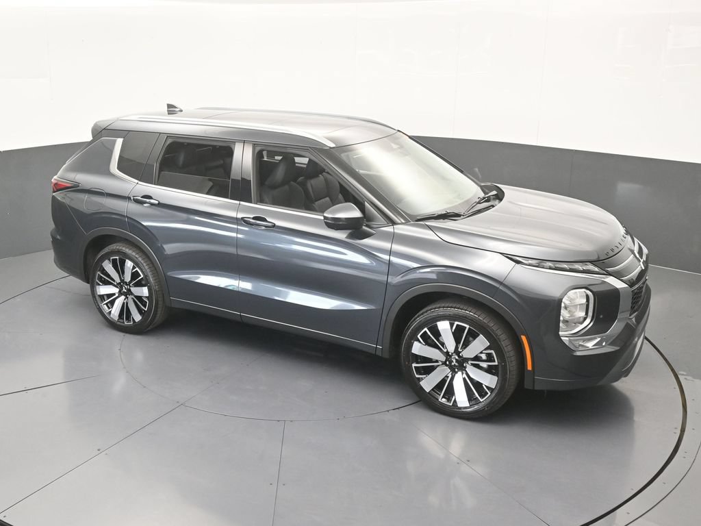 New 2026 Mitsubishi Outlander SEL FWD image 59
