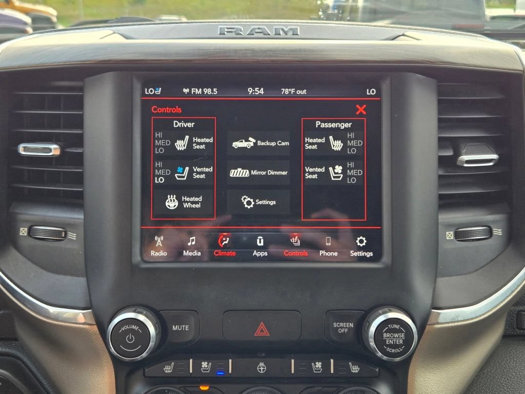 Used 2019 RAM 1500 Laramie AWD/4WD image 24
