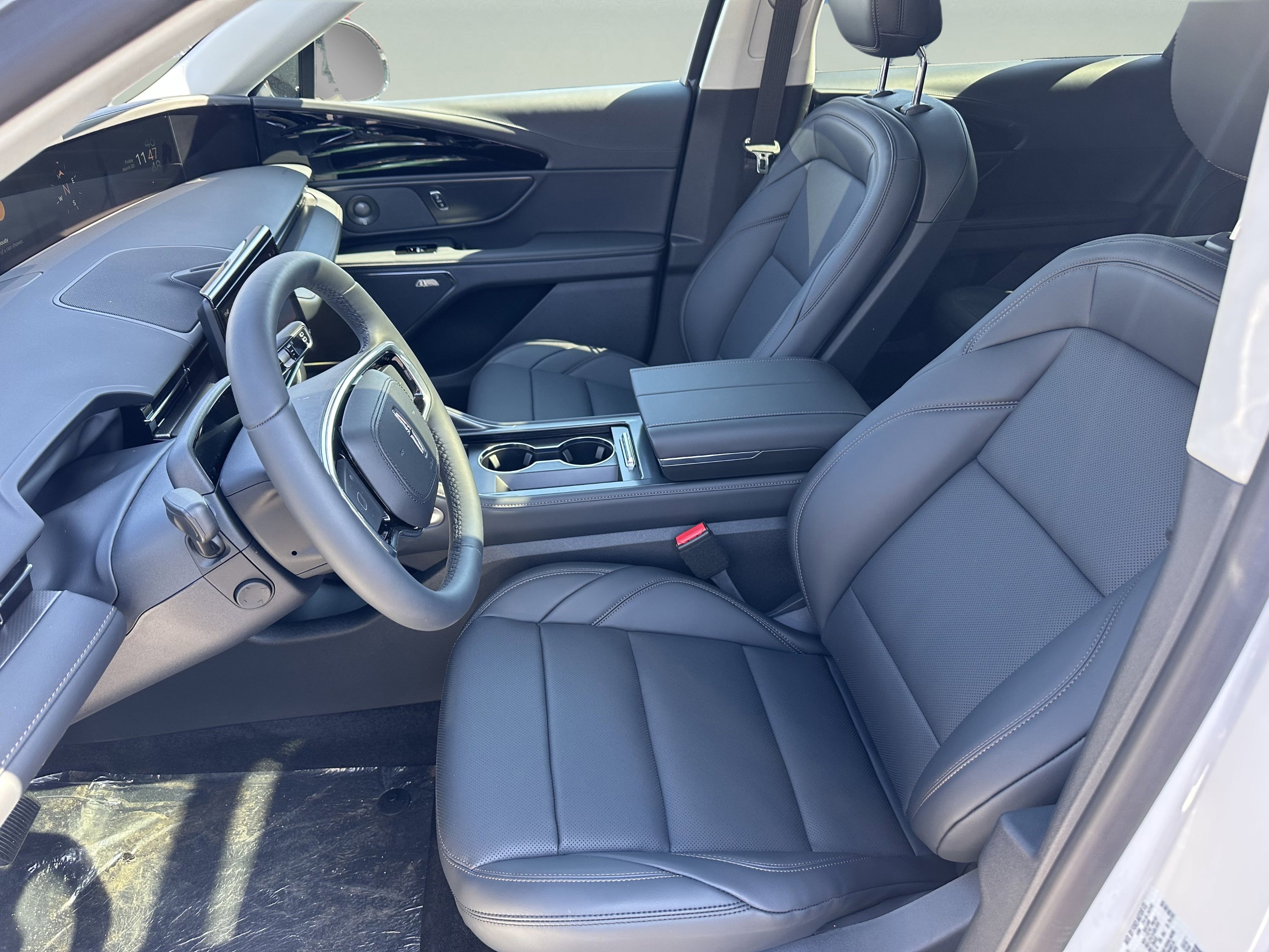 New 2026 Lincoln Nautilus Premier w/ Equipment Group 102A image 9