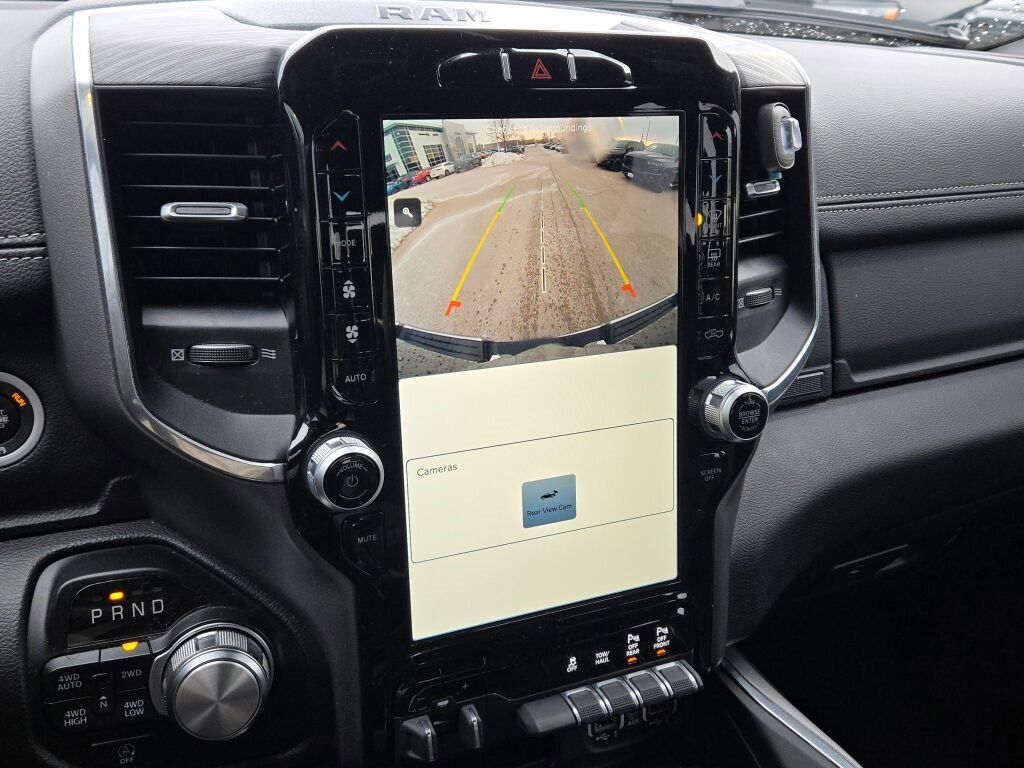 Used 2023 RAM 1500 Laramie image 29
