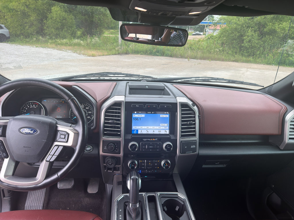 Used 2018 Ford F150 Platinum w/ Equipment Group 701A Luxury AWD/4WD image 9